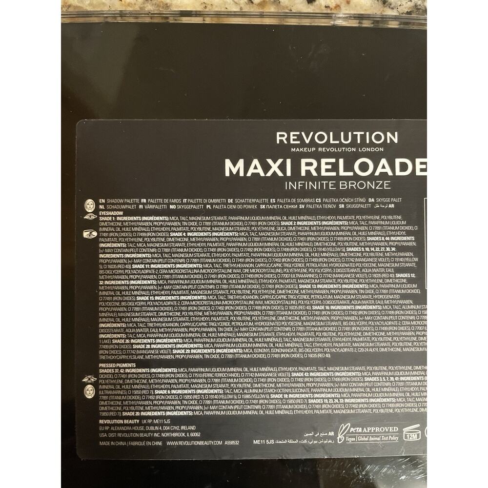 Makeup Revolution Maxi Reloaded Palette 45 Eyeshadows INFINITE BRONZE Brand new - Picture 6 of 7